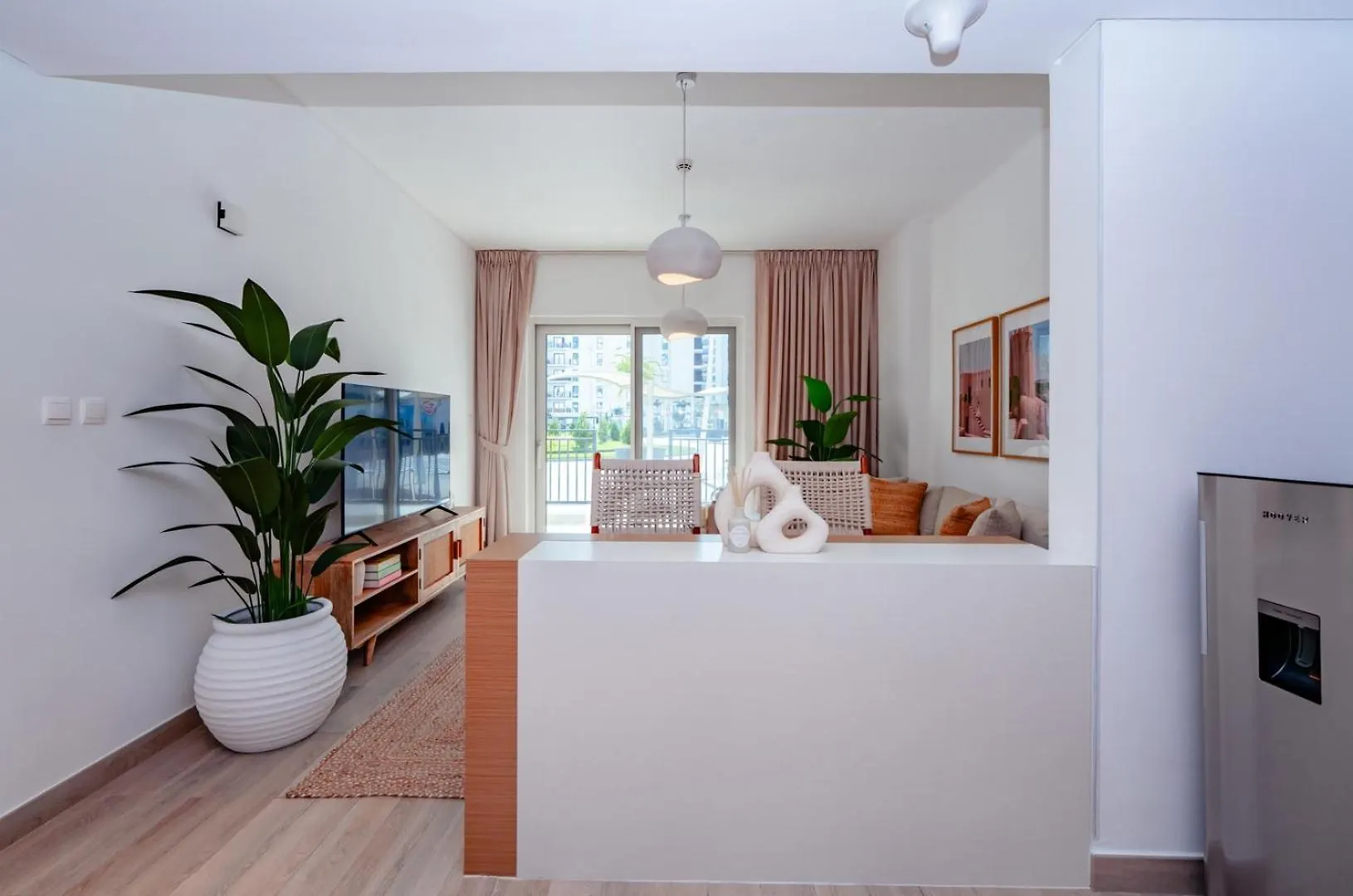 One Bedroom Apartment By Otolo Homes With Free Yas Theme Park Tickets Abu Dhabi 0*,  United Arab Emirates